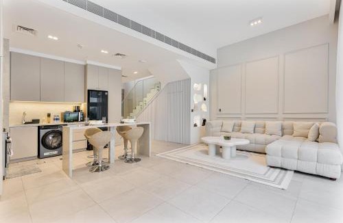 Dubai Apartment | MAG City Private Villa, 3BR with Pool, Garden & BBQ