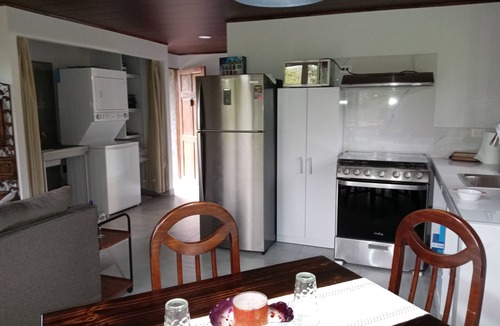 San Isidro de El General House | Magnolia Farm Suiten Giffin Housen Pet friendly