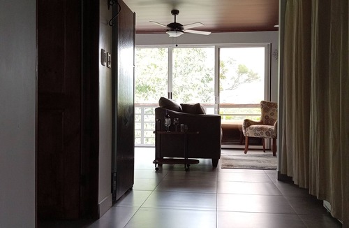 San Isidro de El General House | Magnolia Farm Suiten Giffin Housen Pet friendly