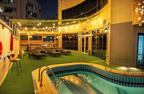 Al Mankhool Hotel | Majestic Central Hotel