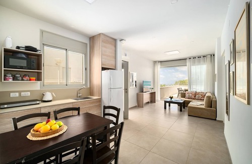 Eilon Apartment | Mamad Keshet Eilon Tranquil Views Suite