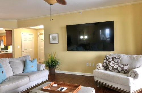 Arcadian Shores House | Margate #2701