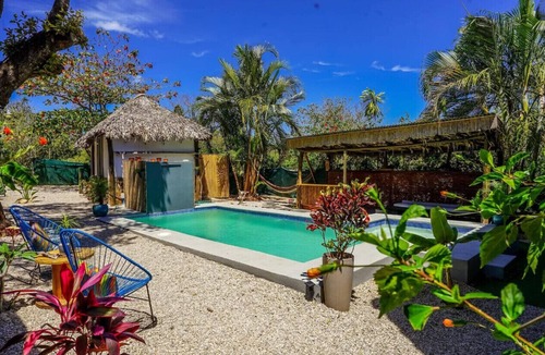 Matapalo House | Matambú Ranchita: Charming & Rustic w/Shared Pool