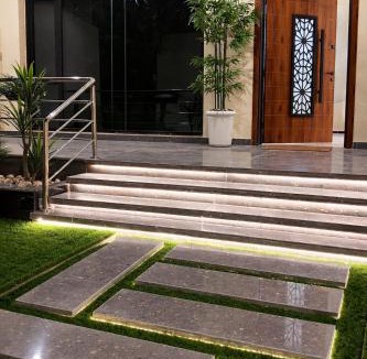 Sur Hotel | Milano Vip1