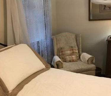 Mount Penn Apartment | Mill Stone - Mt Penn Lodging