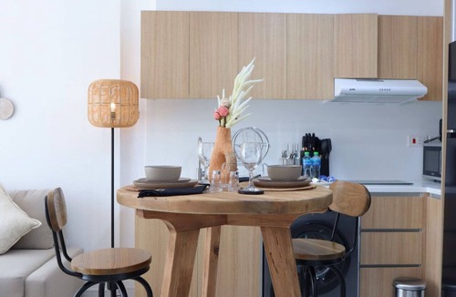 Masdar City Apartment | Modern 1BR apartment Masdar city