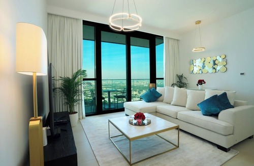 Bur Dubai Apartment | Modern 1BR with Dubai Mall AccesslDowntown Views I