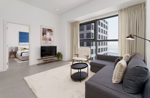 Abu Dhabi Apartment | Modern & Panoramic Sea View Apt on Al Reem Island