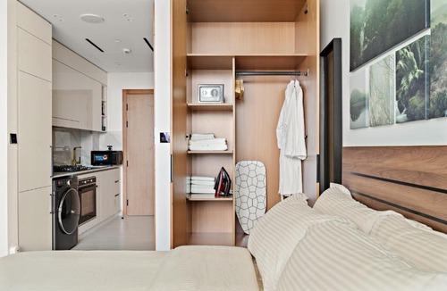 Jumeirah Village Circle Apartment | Modern Studio with Pool & Gym - Prime JVC Location