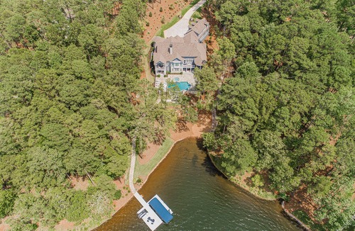 Eatonton House | Most beautiful Resort Property in Reynolds for Masters - book now!