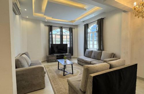 Al Ghubrah Ash Shamaliyyah House | Muscat Hostel Near Airport