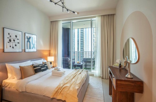 Dubai Apartment | New 1BR in Creek Island with Balcony Pool and Gym