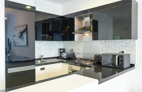 Downtown Dubai Apartment | New Listing Burj Khalifa View Dubai Mall