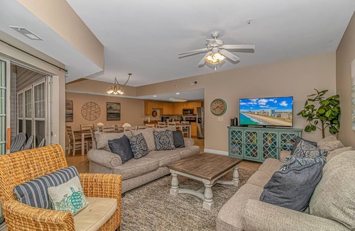 Cherry Grove Beach Condo | 🌊 Ocean View 🌊 2 Pools 2 Balconies 👣 150 ft to Beach 👣 Sleep Up To 16 People