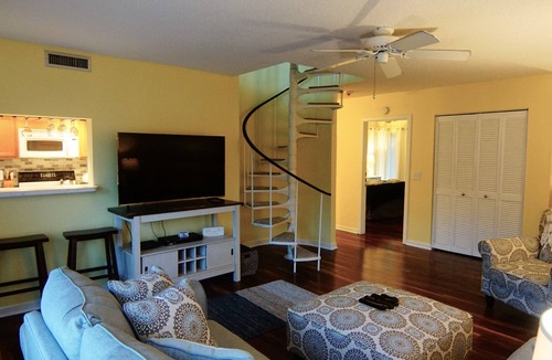 Saint Helena Island Villa | Oceanfront Fripp Villa – Walk to Beach, Pools, Dining – Amenity Cards