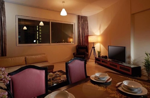Discovery Gardens Hotel | One Bedroom Apartment In Discovery Gardens By E R
