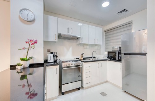 Dubai Ski Chalet | Opulent 3BR Townhouse at DAMAC Hills 2 Akoya by Deluxe Holiday Homes