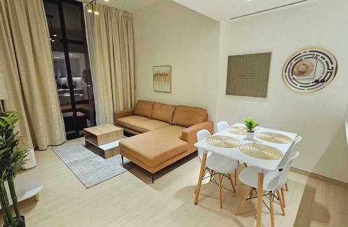 Jumeirah Village Circle Apartment | OYO HOME 1405 Spacious 1bed In Jvc Be