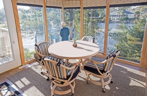 Litchfield by the Sea House | Oyster Catcher 32 Lake View 3BR 3BA Villa w Kitchen