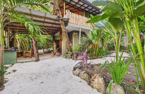 Mal Pais Apartment | Pachamama Bungalows & Surfcamp - Santa Teresa
