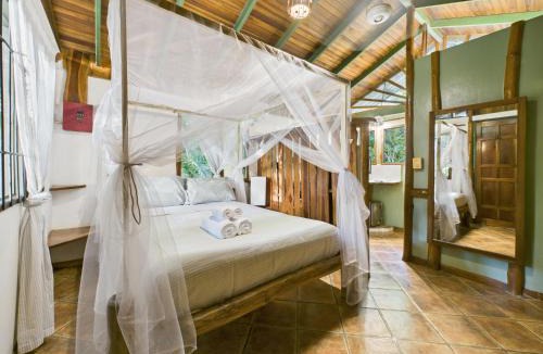 Mal Pais Apartment | Pachamama Bungalows & Surfcamp - Santa Teresa