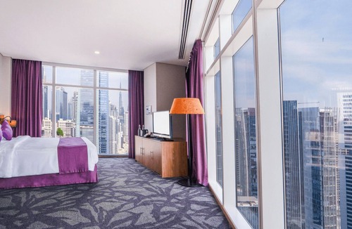 Downtown Dubai Hotel | Park Regis BB | Deluxe City View | Dubai Canal Promenade Nearby, Pool + Spa