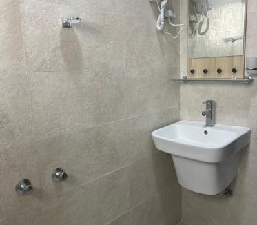 Al Hadd Bed & Breakfast | Pink Beach Guest House