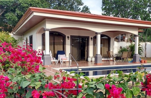 Garabito House | Poco Cielo Estates One Bedroom Bungalow with Pool