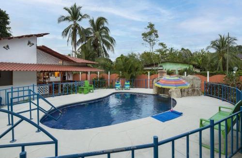 Manzanillo House | Poolside, 2BR Home, Walk to Beach and Dining