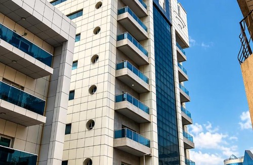 Old Dubai Apartment | Premium Hostel Sharing Near Burjuman Metro Great Location