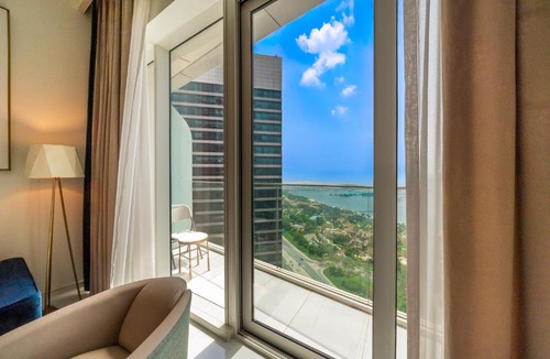 Dubai Media City Apartment | Prestige Heights 1BR with Iconic Oceanview