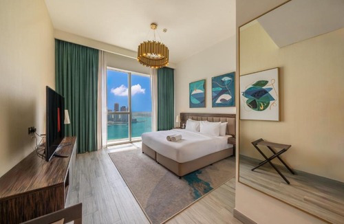 Dubai Media City Apartment | Prestige Heights 1BR with Iconic Oceanview