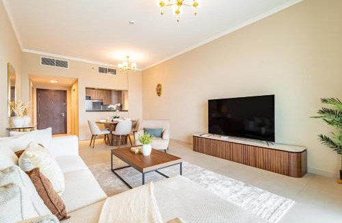 Saadiyat Cultural District Apartment | Private Beach - Full Zayed Museum Views - 1 min walk to Mamsha Boulevard and Beach - Ajwan Towers - Massive Balcony - 5 min to Louvre, Zayed National Museum, teamLab Phenomena, National History Museum, Guggenheim and more