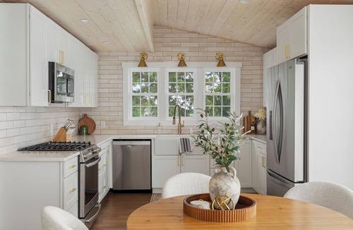 Coloma House | Private Pool | Dining space for 12 | Hot Tub