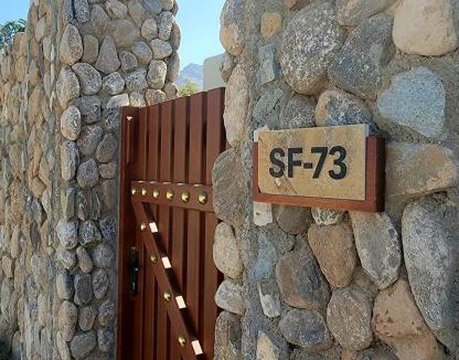 As Sifah House | Private Pool Retreat - Full-Service Villa