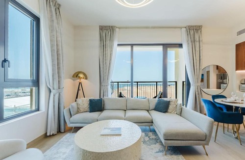 Dubai Apartment | PVH - Beach Front 2BR in Le Pont - Port de La Mer