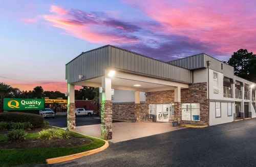 West Ashley Hotel | Quality Inn Charleston - West Ashley