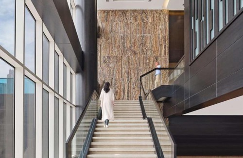Business Bay Hotel | Radisson Blu Hotel, Dubai Canal View