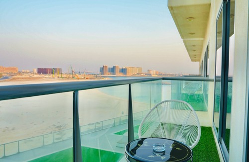 Ras Al Khaimah Apartment | RAK F 813 - One Bedroom Apartment, Sleeps 3