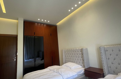Salalah Apartment | Rateel Apartments 3 min walk from Badr Al Sama Hospital