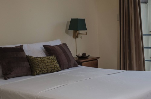 Liberia Apartment | Relax in a nice quite apartment near the beach, volcanos & airport