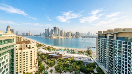 Palm Jumeirah Apartment | Rentico l Seven Palm Infinity Studio