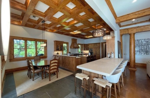 Greensboro House | Reynolds Lake Oconee - MASTERS WEEK RENTAL - 6 bed 8 bath house - 9,300 SF