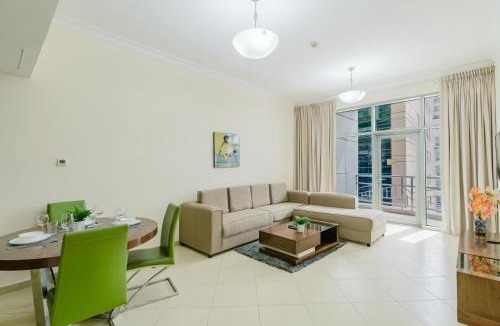 Al Barsha 1 Apartment | RH- Convenient 1BR, Central, Walk to Mall of Emirates, Al Barsha1