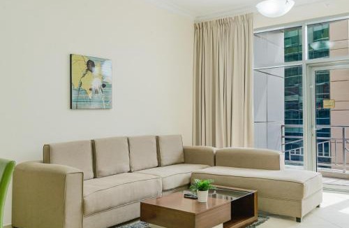 Al Barsha 1 Apartment | RH- Convenient 1BR, Central, Walk to Mall of Emirates, Al Barsha1