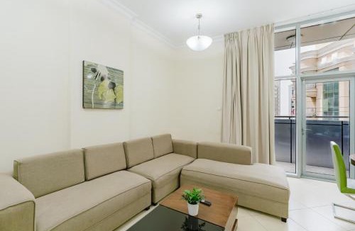 Al Barsha 1 Apartment | RH- Modern Urban Oasis, Spacious 02RB near mall of Emirates