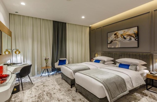 Al Satwa Hotel | Rose Executive Hotel - DWTC