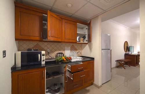 Al Mankhool Apartment | Rose Garden Hotel Apartments - Bur Dubai