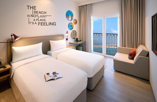 Ras Al Khaimah Hotel | Rove Al Marjan Island