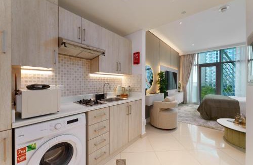 Palm Jumeirah Apartment | Salt & Dunes - Vacation Homes Dubai